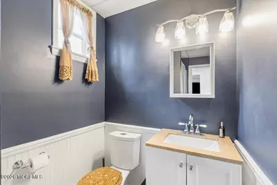 530 Bradley Boulevard, Toms River Township, NJ 08753 - Photo 17