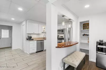 530 Bradley Boulevard, Toms River Township, NJ 08753 - Photo 7