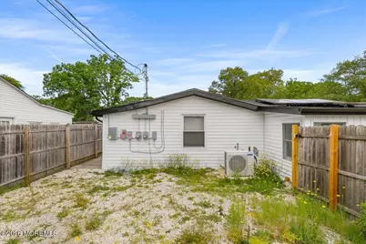 530 Bradley Boulevard, Toms River Township, NJ 08753 - Photo 23