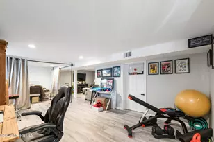 738 Gail Dr, Neptune Township, NJ 07753 - Photo 25