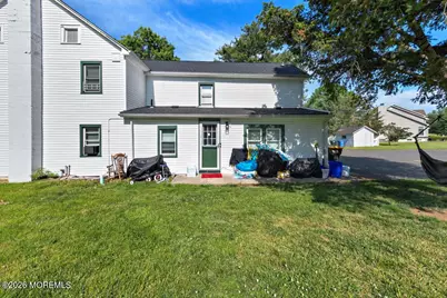 472 Buckelew Avenue, Monroe Township, NJ 08831 - Photo 47