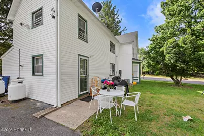 472 Buckelew Avenue, Monroe Township, NJ 08831 - Photo 39