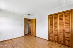3 Willis St, Marlboro Township, NJ 07746 - Photo 17