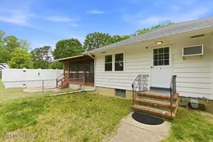 471 Drum Point Rd, Brick, NJ 08723 - Photo 3