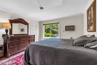 9 Medford Court, Red Bank, NJ 07701 - Photo 15