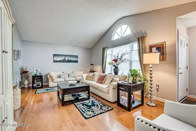 1 Linton Close, Freehold, NJ 07728 - Photo 11
