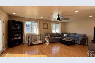 132 Tiller Avenue, Manahawkin, NJ 08050 - Photo 11