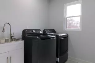 95 Kennedy Ave, Aberdeen Township, NJ 07721 - Photo 27