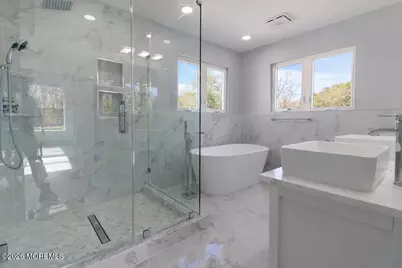 95 Kennedy Avenue, Aberdeen Township, NJ 07721 - Photo 25