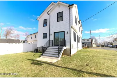 95 Kennedy Avenue, Aberdeen Township, NJ 07721 - Photo 5
