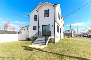 95 Kennedy Ave, Aberdeen Township, NJ 07721 - Photo 5