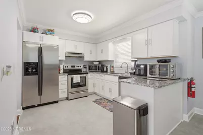 111 Oak Ridge Parkway, Toms River Township, NJ 08755 - Photo 9