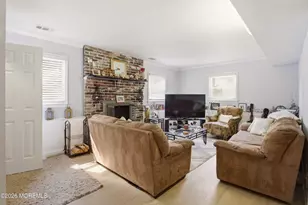 111 Oak Ridge Pkwy, Toms River Township, NJ 08755 - Photo 27