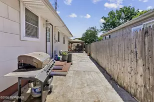 525 Jackson Ave, Brick, NJ 08723 - Photo 3
