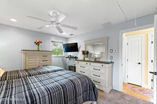 9 Marc St, Hazlet Township, NJ 07730 - Photo 27