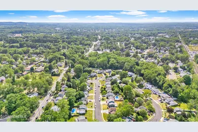 9 Marc Street, Hazlet Township, NJ 07730 - Photo 53