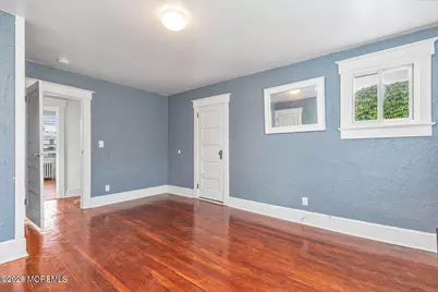 111 Bay Avenue, Highlands, NJ 07732 - Photo 11
