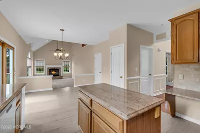 19 Outlook Lane, Freehold, NJ 07728 - Photo 17