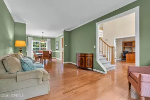 19 Outlook Ln, Freehold, NJ 07728 - Photo 9