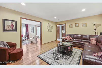 42 Saupe Drive, Manalapan Township, NJ 07726 - Photo 13