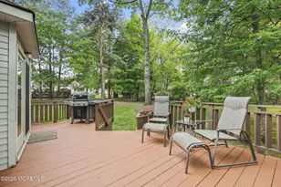 42 Saupe Dr, Manalapan Township, NJ 07726 - Photo 33