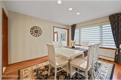 42 Saupe Drive, Manalapan Township, NJ 07726 - Photo 11