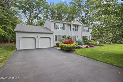 42 Saupe Drive, Manalapan Township, NJ 07726 - Photo 3