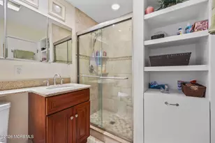 42 Saupe Dr, Manalapan Township, NJ 07726 - Photo 23