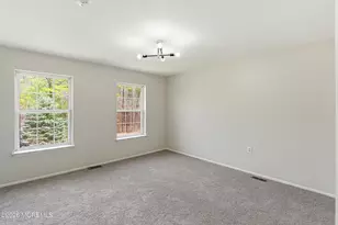 565 Buttonwood Dr, Jackson, NJ 08527 - Photo 21