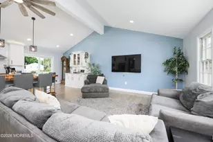 19 Kelvin Ave, Leonardo, NJ 07737 - Photo 9