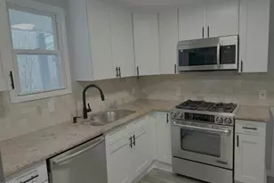 22 Bay Ave, Keansburg, NJ 07734 - Photo 3