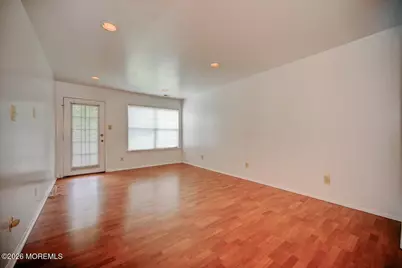 308 Balsam Court, Howell Township, NJ 07731 - Photo 5