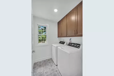 1 Barrington Court, Holmdel, NJ 07733 - Photo 21
