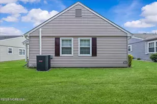 18 Banbury Ave, Manchester Township, NJ 08759 - Photo 3