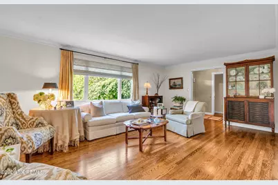 90 Queens Drive S, Little Silver, NJ 07739 - Photo 3
