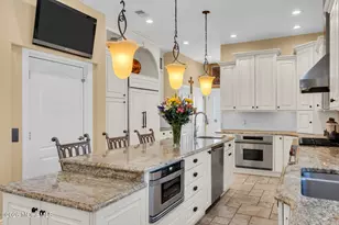 32 Freeman Ct, Toms River Township, NJ 08753 - Photo 13