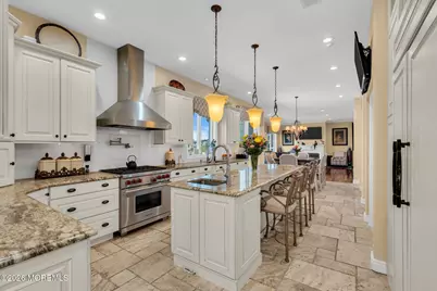32 Freeman Court, Toms River Township, NJ 08753 - Photo 15