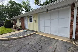 151B Buckingham Dr, Lakewood, NJ 08701 - Photo 7
