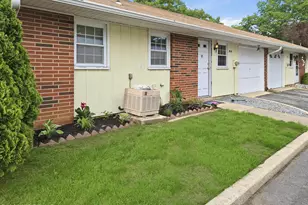151B Buckingham Dr, Lakewood, NJ 08701 - Photo 7