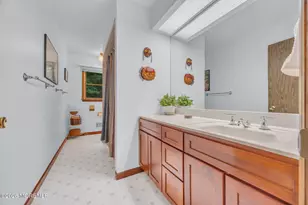 70 Line Rd, Holmdel, NJ 07733 - Photo 23
