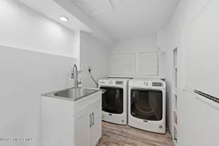 115 Bowne Ct, Matawan, NJ 07747 - Photo 13