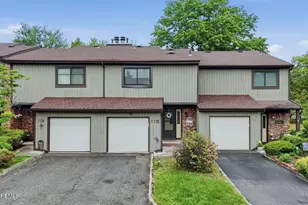 115 Bowne Ct, Matawan, NJ 07747 - Photo 1