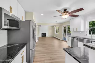 4 Alpine Trail, Tinton Falls, NJ 07712 - Photo 17