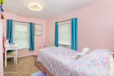 76 Morris Avenue, Belford, NJ 07718 - Photo 15