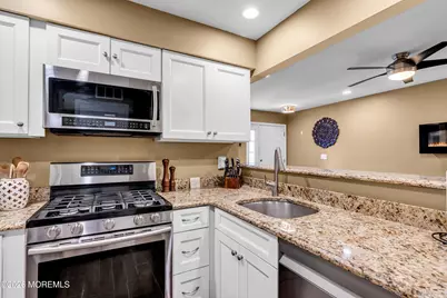 4 English Lane, Brick, NJ 08724 - Photo 9