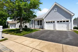 11 Valley Stream Pl, Barnegat, NJ 08005 - Photo 3
