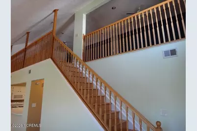 120 Des Moines Court, Tinton Falls, NJ 07712 - Photo 9