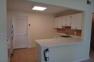 120 Des Moines Ct, Tinton Falls, NJ 07712 - Photo 3
