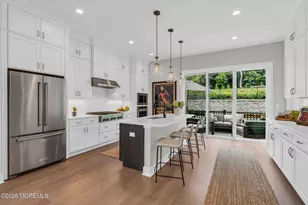 25 Augustus Dr, Middletown, NJ 07748 - Photo 11