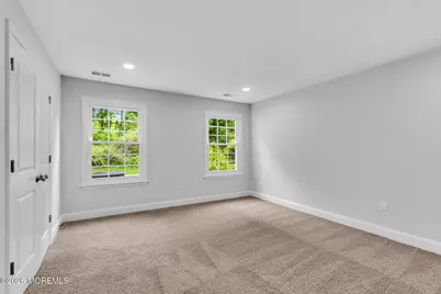 386 Hampton Place, Morganville, NJ 07751 - Photo 13